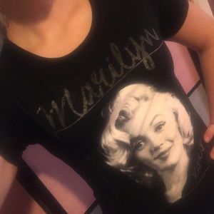 Marilyn Monroe T-shirt!